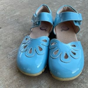 Size 13 Livie and Luca Shoes
